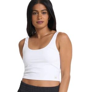 Vuori Daily Crop tank
